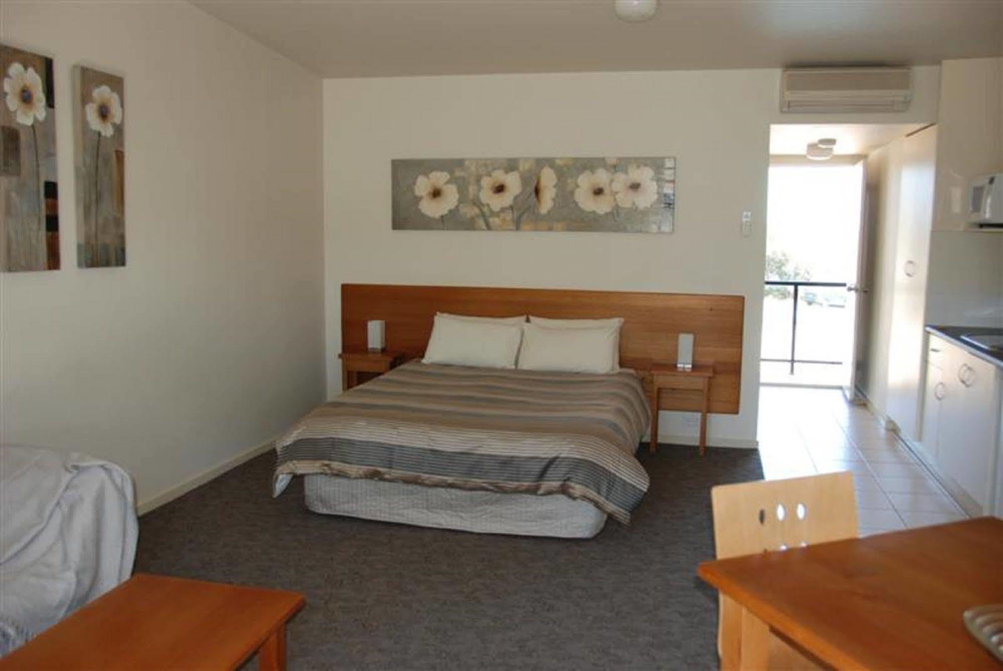 Metung Waters Motel And Apartments Εξωτερικό φωτογραφία