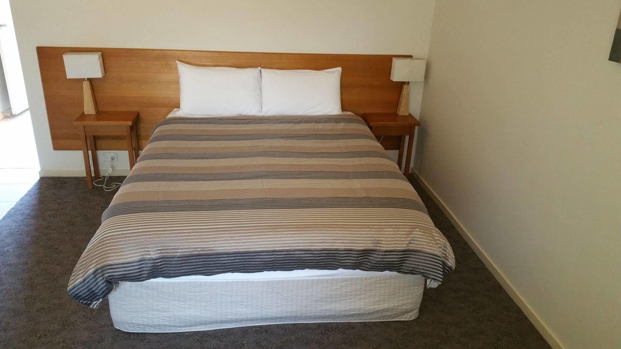 Metung Waters Motel And Apartments Εξωτερικό φωτογραφία